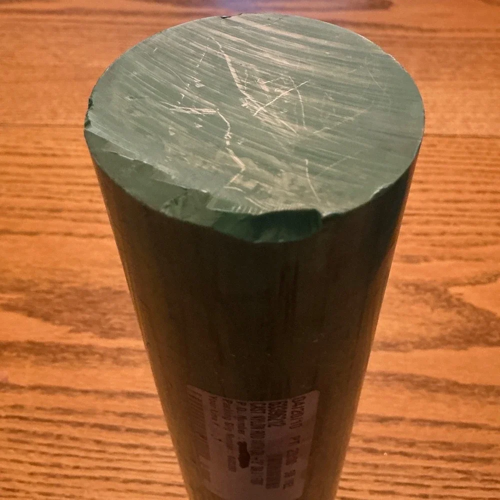 Green natural cst nylon rod with oil 3